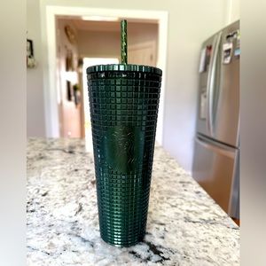 NWOT Starbucks green tumbler! 💚